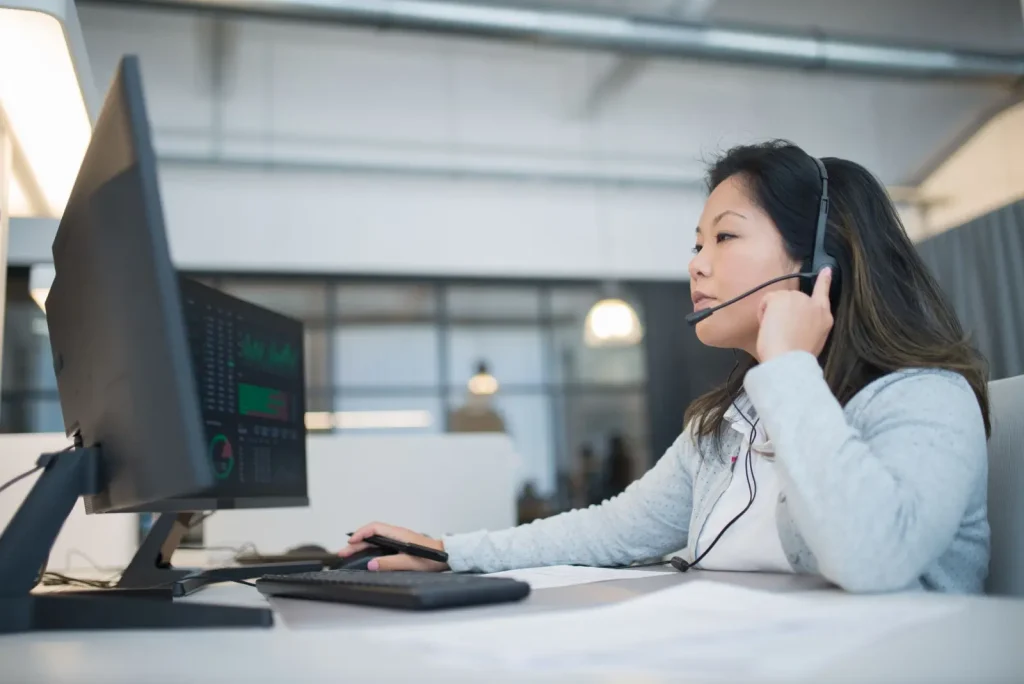 When Good Employees Start Looking Elsewhere